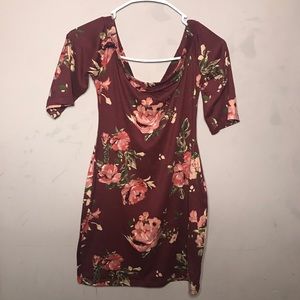 Burgundy floral dress - long sleeve